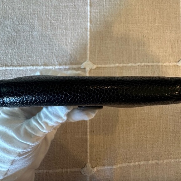 CHANEL Black Caviar Wallet - Picture 8 of 10